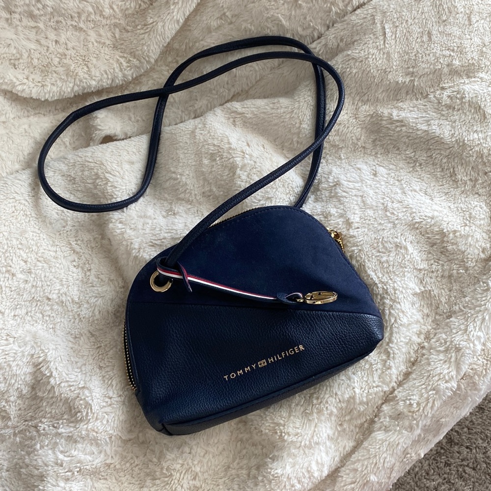 Tommy Hilfiger bag